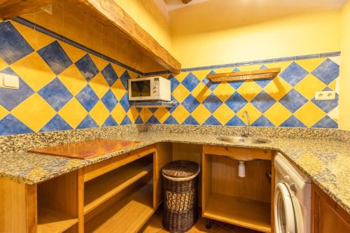 Dapur atau dapur kecil di Cal Menut