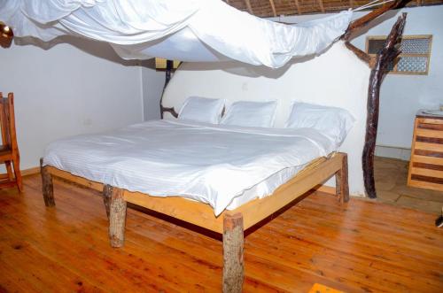 Katil atau katil-katil dalam bilik di Hillstone Safari Lodge