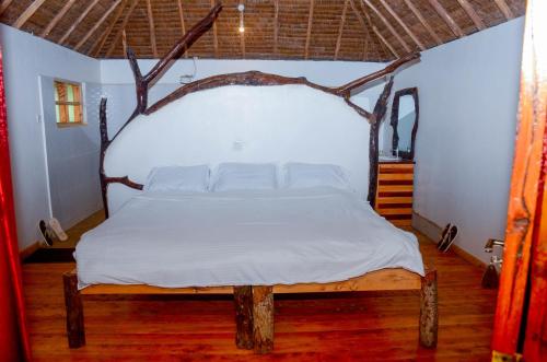 Katil atau katil-katil dalam bilik di Hillstone Safari Lodge