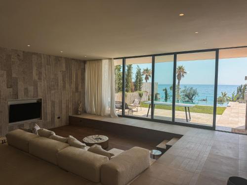 Gallery image of Drymades Inn Resort in Dhërmi