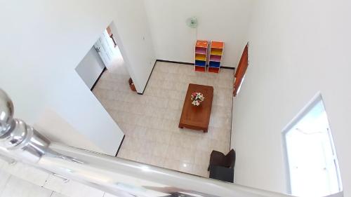 Μια τηλεόραση ή/και κέντρο ψυχαγωγίας στο Omah Kurnia