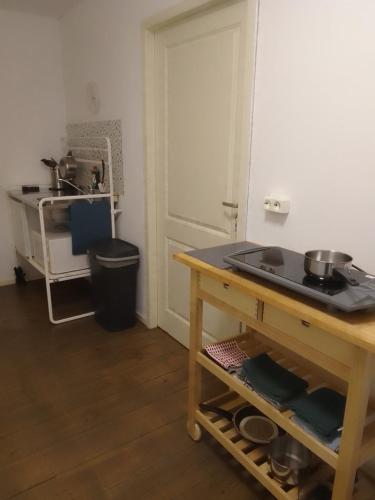 Kuchyň nebo kuchyňský kout v ubytování B&B Bij Greet