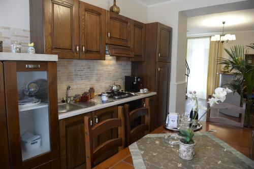 Kuchyň nebo kuchyňský kout v ubytování B&B San Leonardo