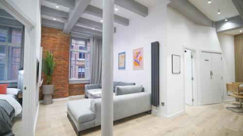 Posezení v ubytování Chicago by The Heim Residences