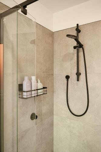 Un baño de Birch Bnb