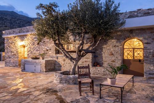 Αίθριο ή υπαίθριος χώρος στο Lotzetta Suites by Estia