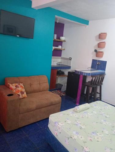 Μια τηλεόραση ή/και κέντρο ψυχαγωγίας στο Kristel Rooms