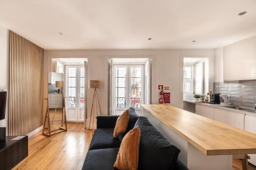 Sunlit & Patio Studios - Prime Lisbon