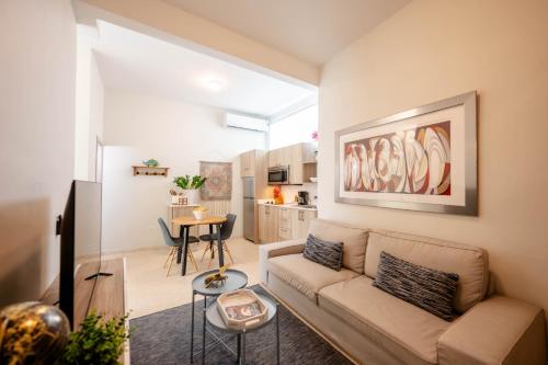 Santurce Urban Lodge