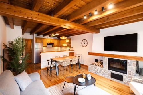 Espacioso Apartamento con Jardín en Salardú