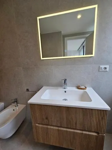 Nicolhouse 20 photo 53