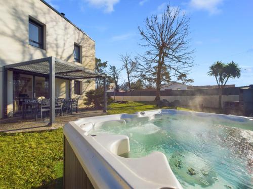 Maison avec jardin et jacuzzi pour 8 personnes