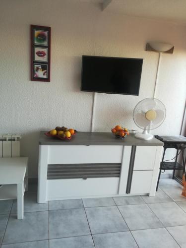 T2 cabine en rdj grande terrasse et garage 3 min de la plage