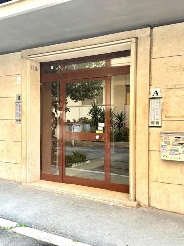 Saint Peter Rome - Luxury Apartments with 24H Guarded Parking
