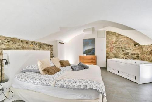 Photo de la galerie de l'établissement Royal Suite Spa et Balnéo Privatif, à Lyon