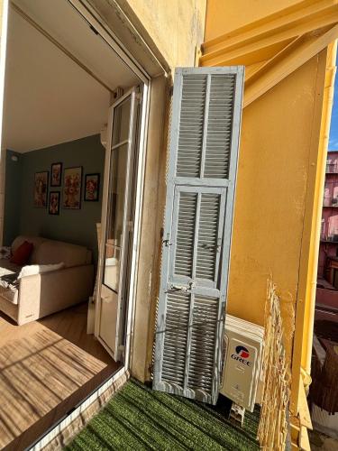 studio plein centre ville rue piétonne photo 10