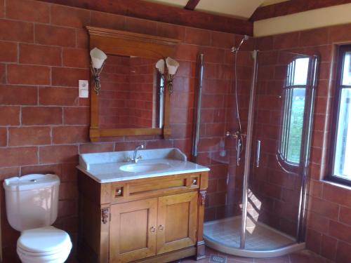 Et badeværelse på Posestvo Nemora