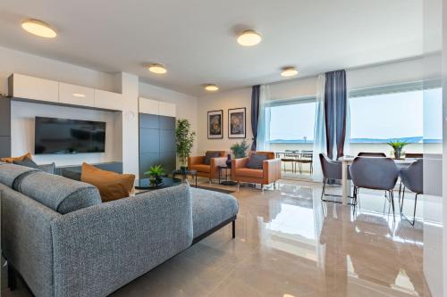 LPL Luxury Apartments