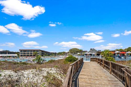 Hilton Head Beach & Tennis A142 photo 15