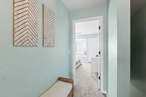 Et badeværelse på Compass Cottage