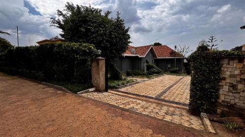 Castello Teta Kigali