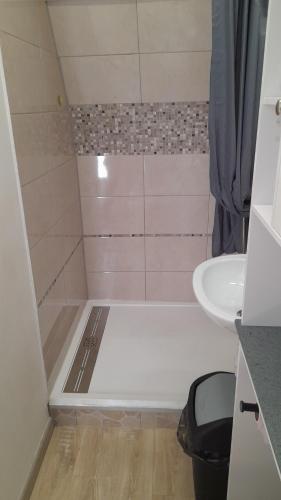 Chambre indépendante de la Porte du Bois