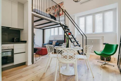 Casa in Palazzo Liberty - Centrale e Ben collegato