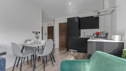 Cosy Luxury 2 Bedroom Apartment near NEC & Birmingham Airport photo 11