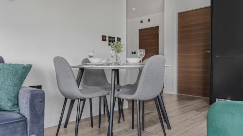 Cosy Luxury 2 Bedroom Apartment near NEC & Birmingham Airport photo 24