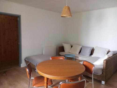 Gallery image of BRIEC appartement T2 rez de chaussée in Briec