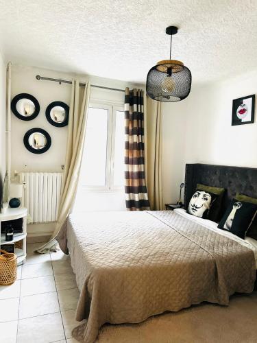 Antibes centre-ville, 2 bedrooms 6 pers, Climatisation