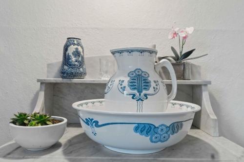 Gambar di galeri bagi Cozy Holiday Home With Lots Of Charm di Åkirkeby