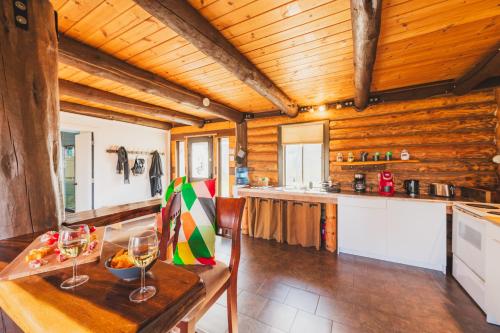 Kuchyň nebo kuchyňský kout v ubytování Chalet Lagunak