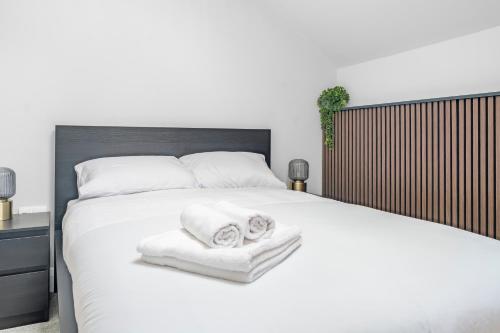 Modern Liverpool Retreat with Free Parking Ideal for Work and City Breaks photo 13