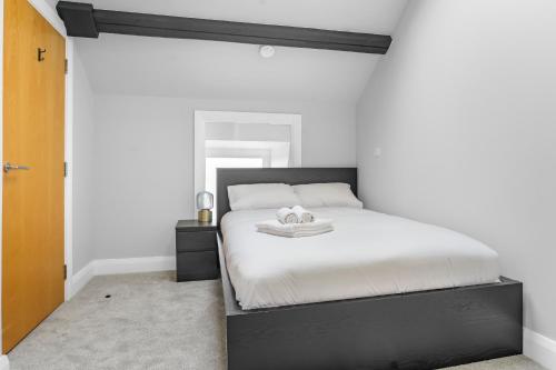 Modern Liverpool Retreat with Free Parking Ideal for Work and City Breaks photo 21