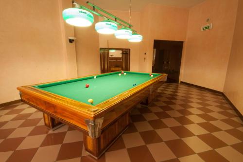 Hotel Terme Orvietoにあるビリヤード台