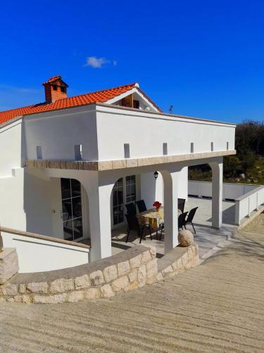 Ferienwohnung In Kampor Mit Eigenem Grill