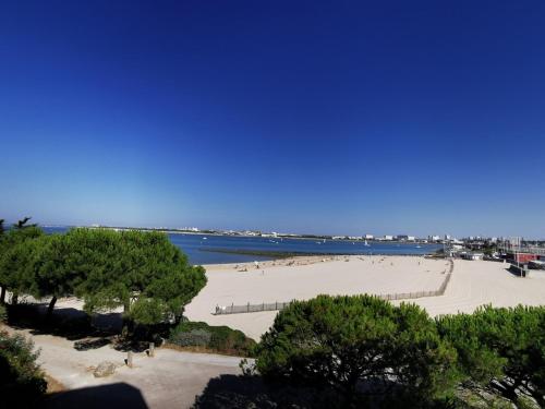 Studio meublé, 2 personnes, vue mer - FR-1-825-61