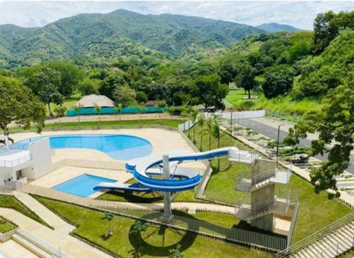 Πισίνα στο ή κοντά στο Luxury apartment citadela di sole , santafe de antioquia