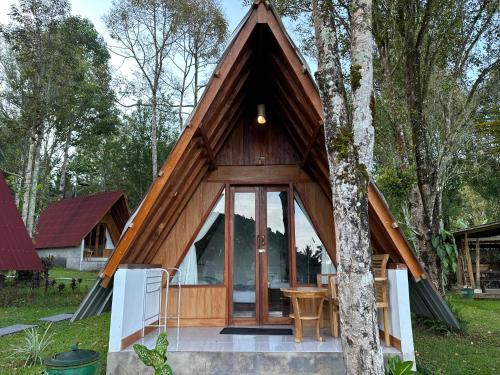 Κήπος έξω από το Da'kayu Glamping