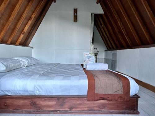 Ένα ή περισσότερα κρεβάτια σε δωμάτιο στο Da'kayu Glamping