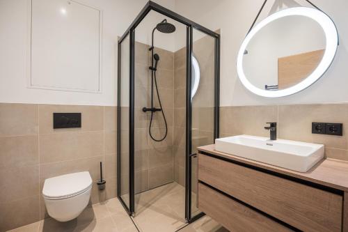 A bathroom at Gipfelglueck Comfort