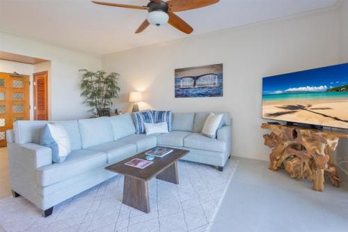 Posezení v ubytování 1712 Kapalua Home