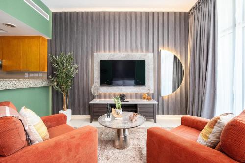 Escape24 Spacious Studio with Balcony near Dubai Mall