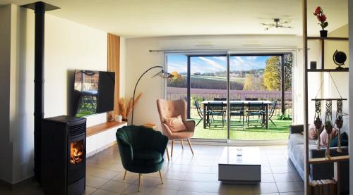 Maison Premium Hyper Calme - Joliment décorée avec vue dégagée - Jacuzzi Chauffé - Salle de jeux - Proche de toutes commodités