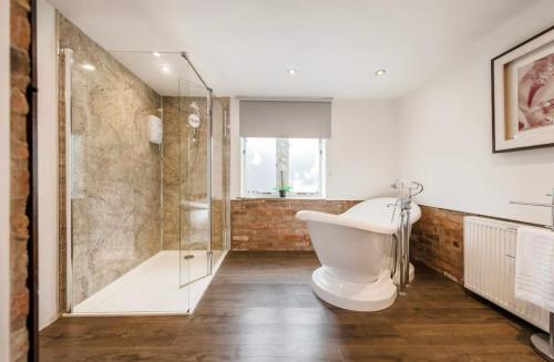 Vannituba majutusasutuses Bramble Cottage