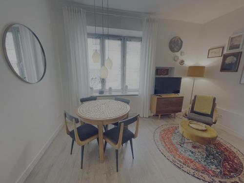 Snow White Apartment