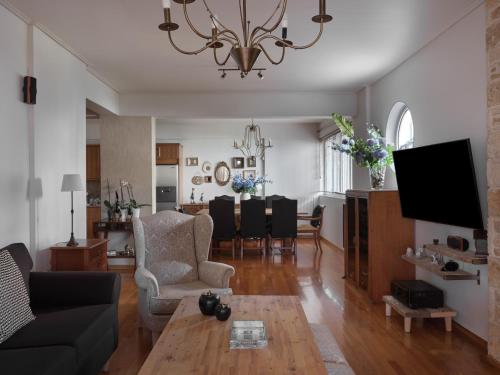 Imagen de la galería de Evi's Voula Home, en Atenas
