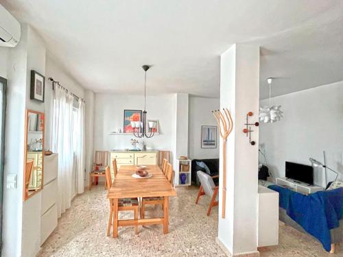 Casa Irene Conil town house in the center, roof terrace with great views