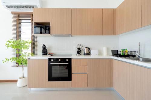 Dapur atau dapur kecil di Goldena Twin Private Pool Villas